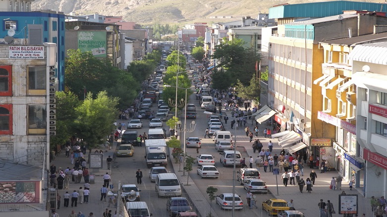 223 belediye çalışanı işten çıkarıldı